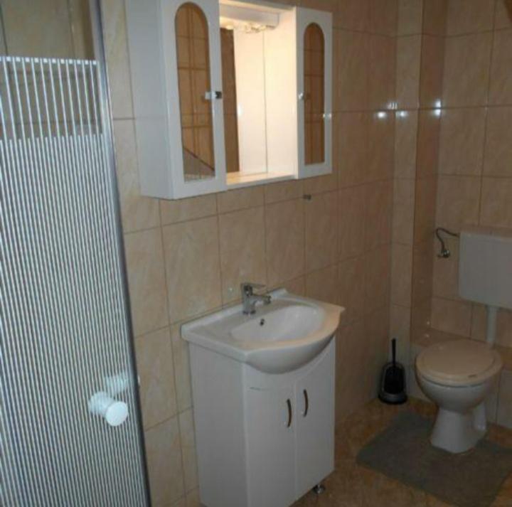 Apartman Vorosmarty Apartamento Budapeste Exterior foto