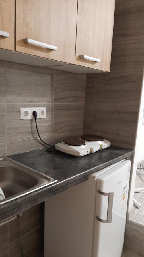 Apartman Vorosmarty Apartamento Budapeste Exterior foto