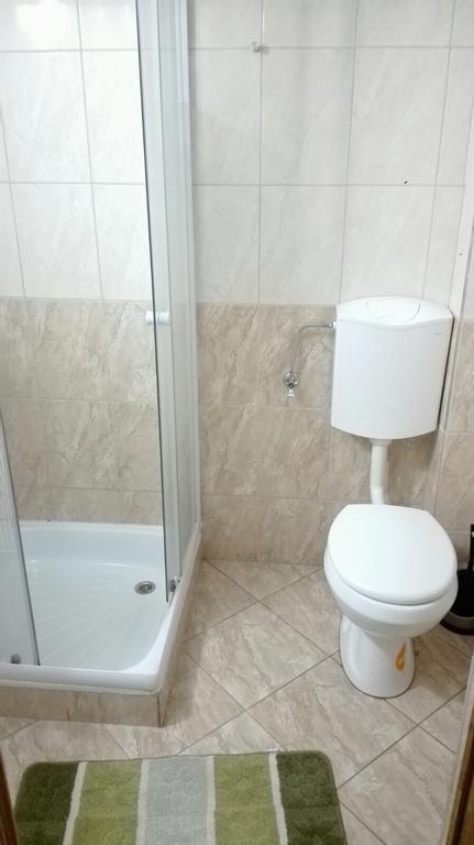 Apartman Vorosmarty Apartamento Budapeste Exterior foto